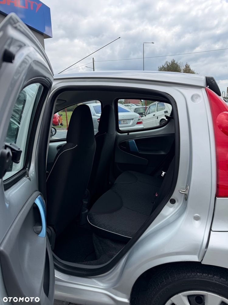 Peugeot 107 1.0 Urban Move - 15