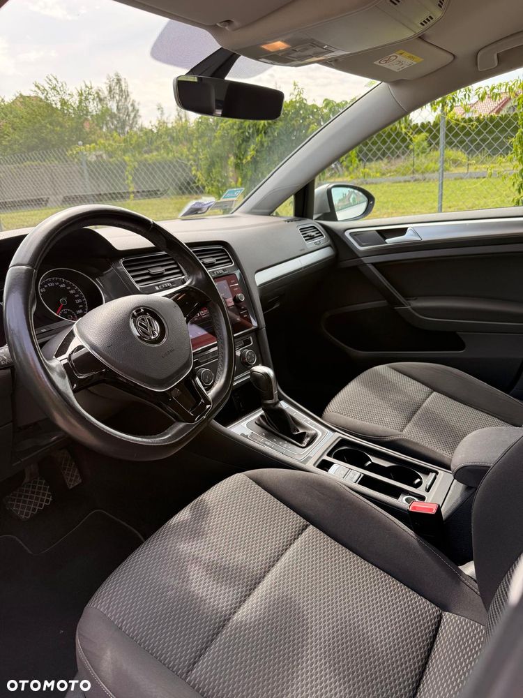 Volkswagen Golf 1.0 TSI BMT Trendline DSG - 11