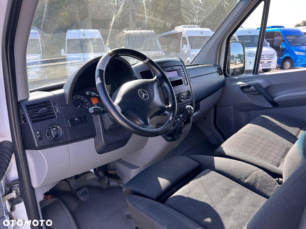 Mercedes-Benz Sprinter 313 - 14