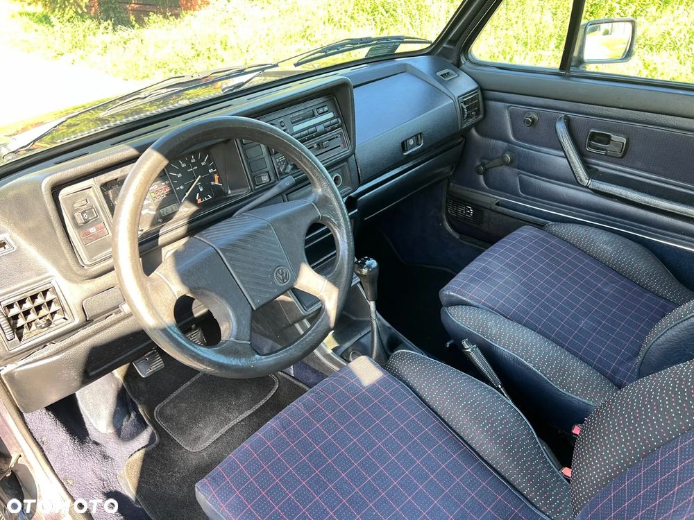 Volkswagen Golf - 9