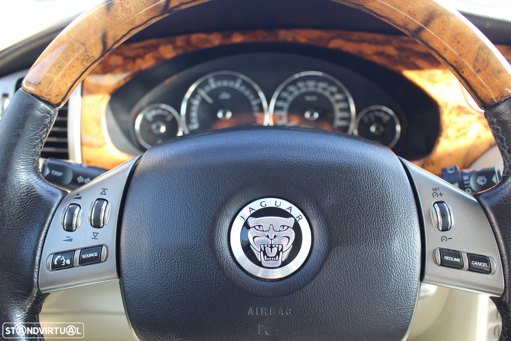 Jaguar X-Type 2.2 D Exclusive Aut. - 24