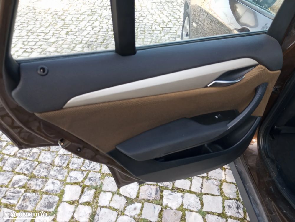 BMW X1 20 d sDrive - 35