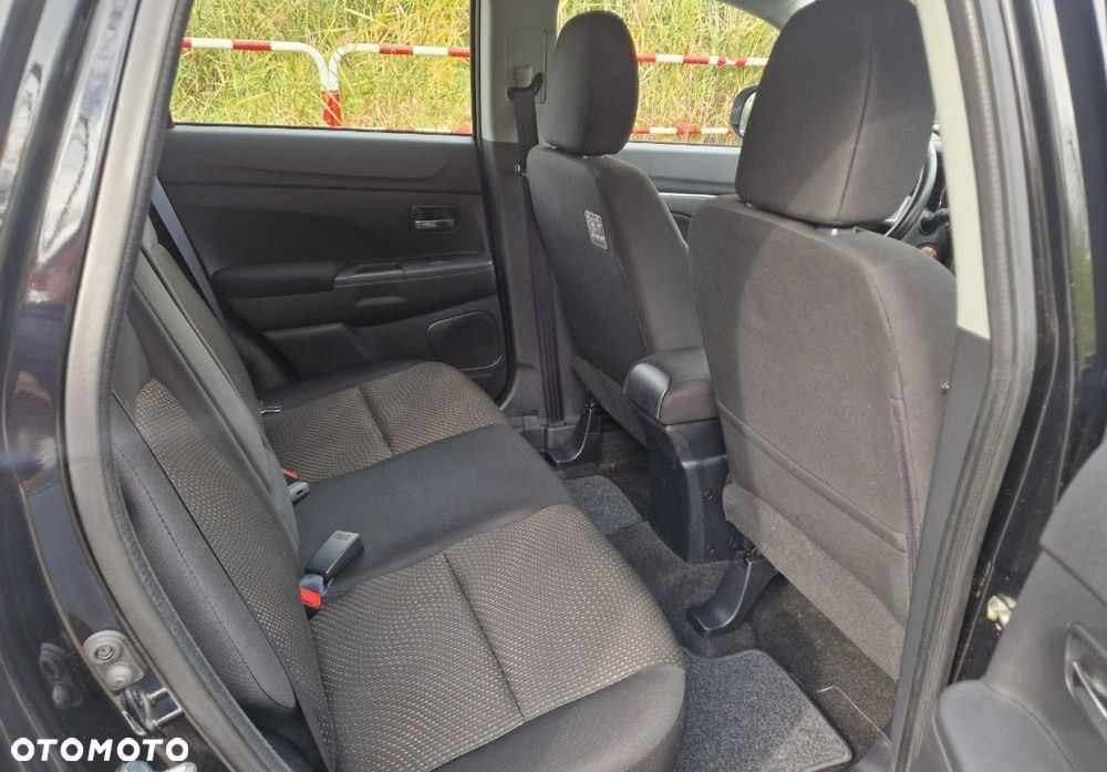 Mitsubishi ASX - 27