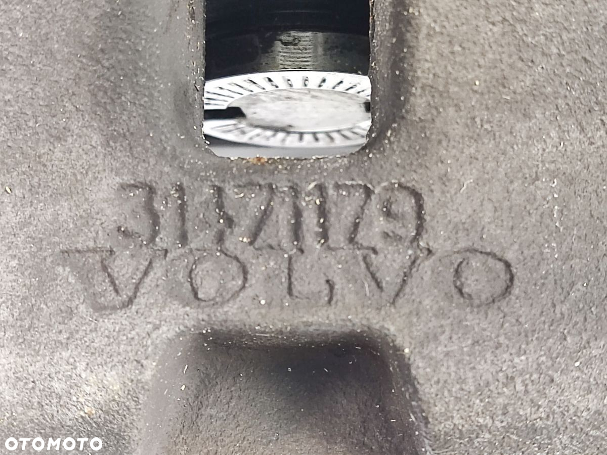 VOLVO XC40 2.0T T4 17-21r Zacisk Hamulcowy Prawy i Lewy Tył - 6