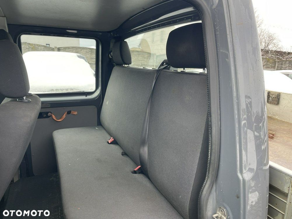 Volkswagen Transporter - 14