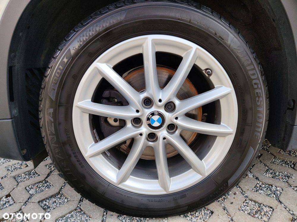 BMW X1 sDrive18i - 10