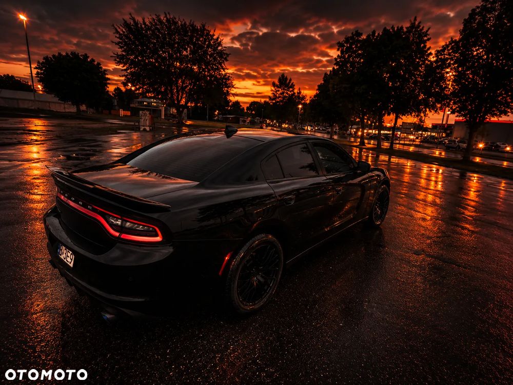 Dodge Charger - 5