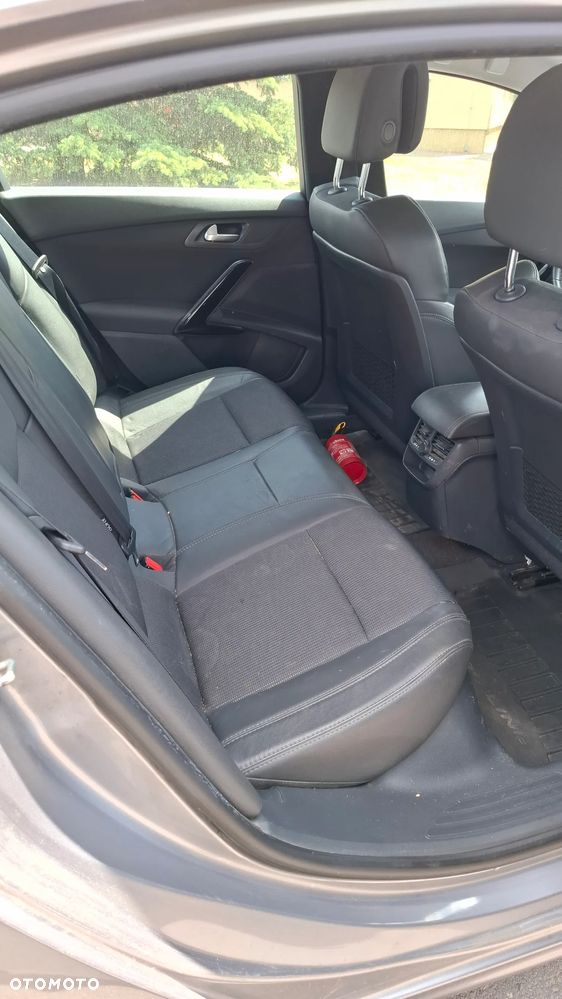Peugeot 508 1.6 e-THP Allure S&S - 10