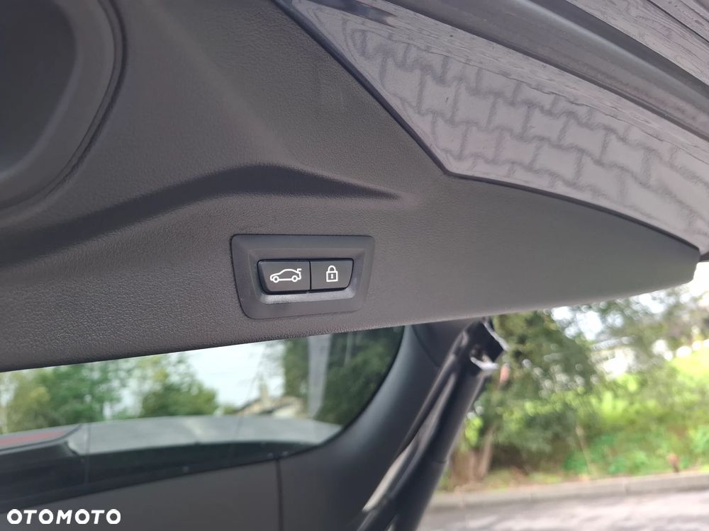 BMW X5 M M50d - 39