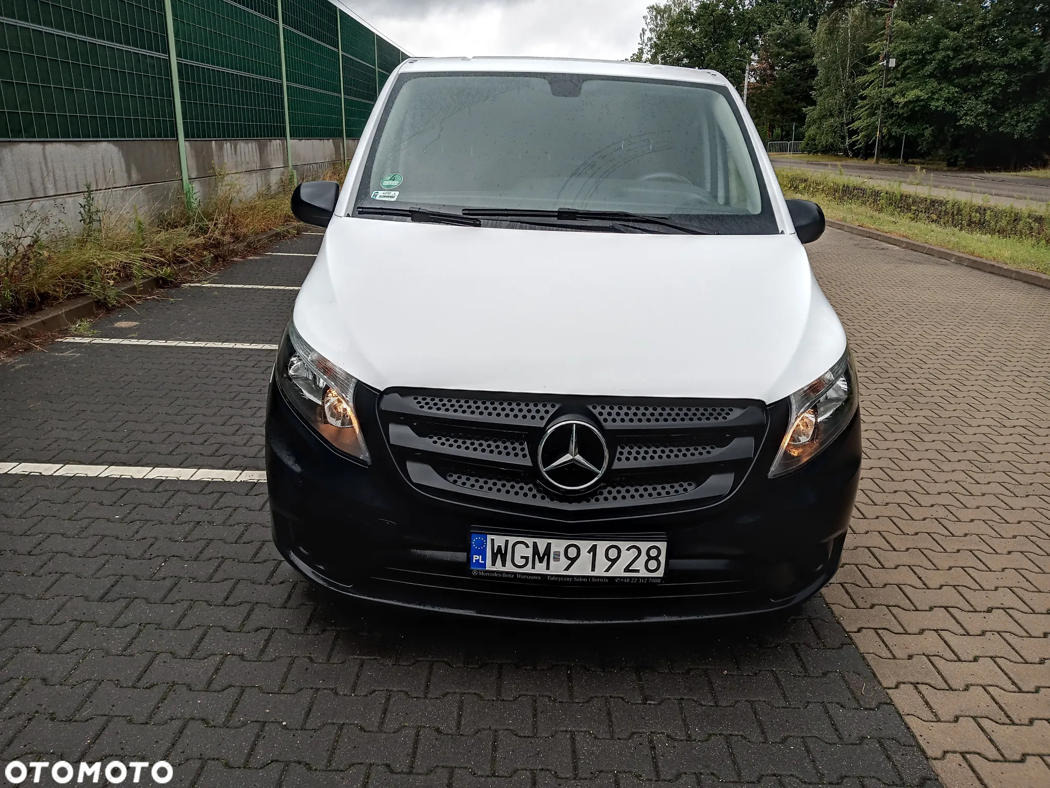 Mercedes-Benz VITO 111 - 2