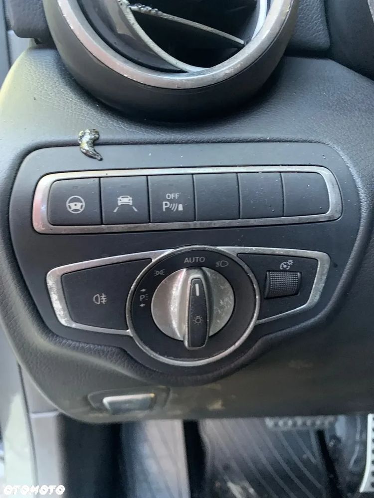 Mercedes-Benz GLC 250 4Matic 9G-TRONIC AMG Line - 9