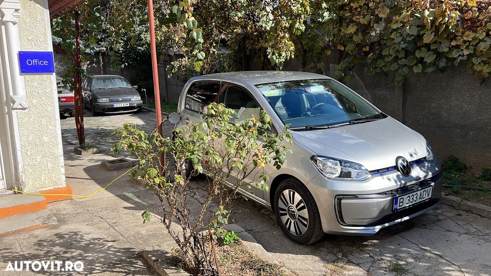 Volkswagen E-Up! 2022 photo 3