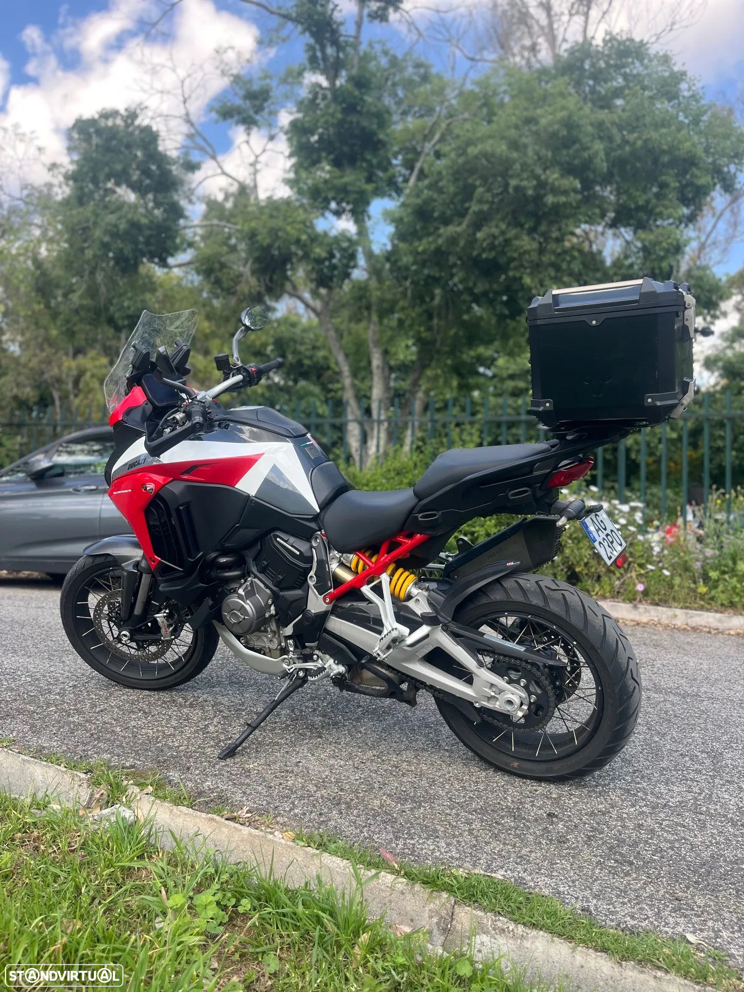 Ducati Multistrada V4S Sport Full Spoked Wheels - 1