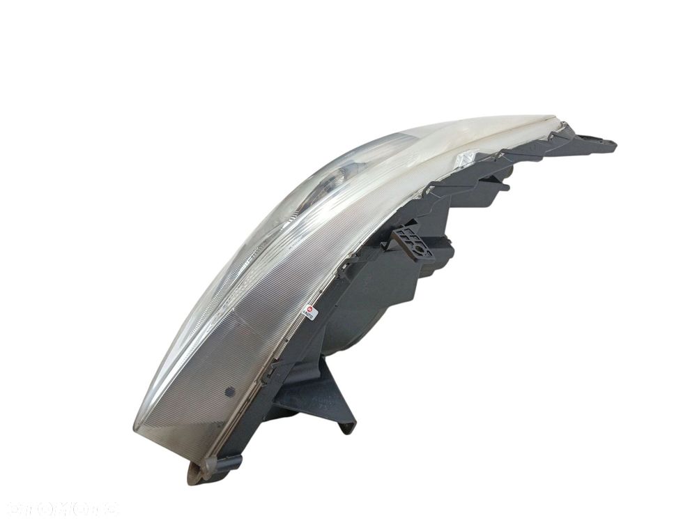LAMPA PRAWY PRZÓD SUZUKI SWIFT V (2010-2013) 1.2 94KM - 5