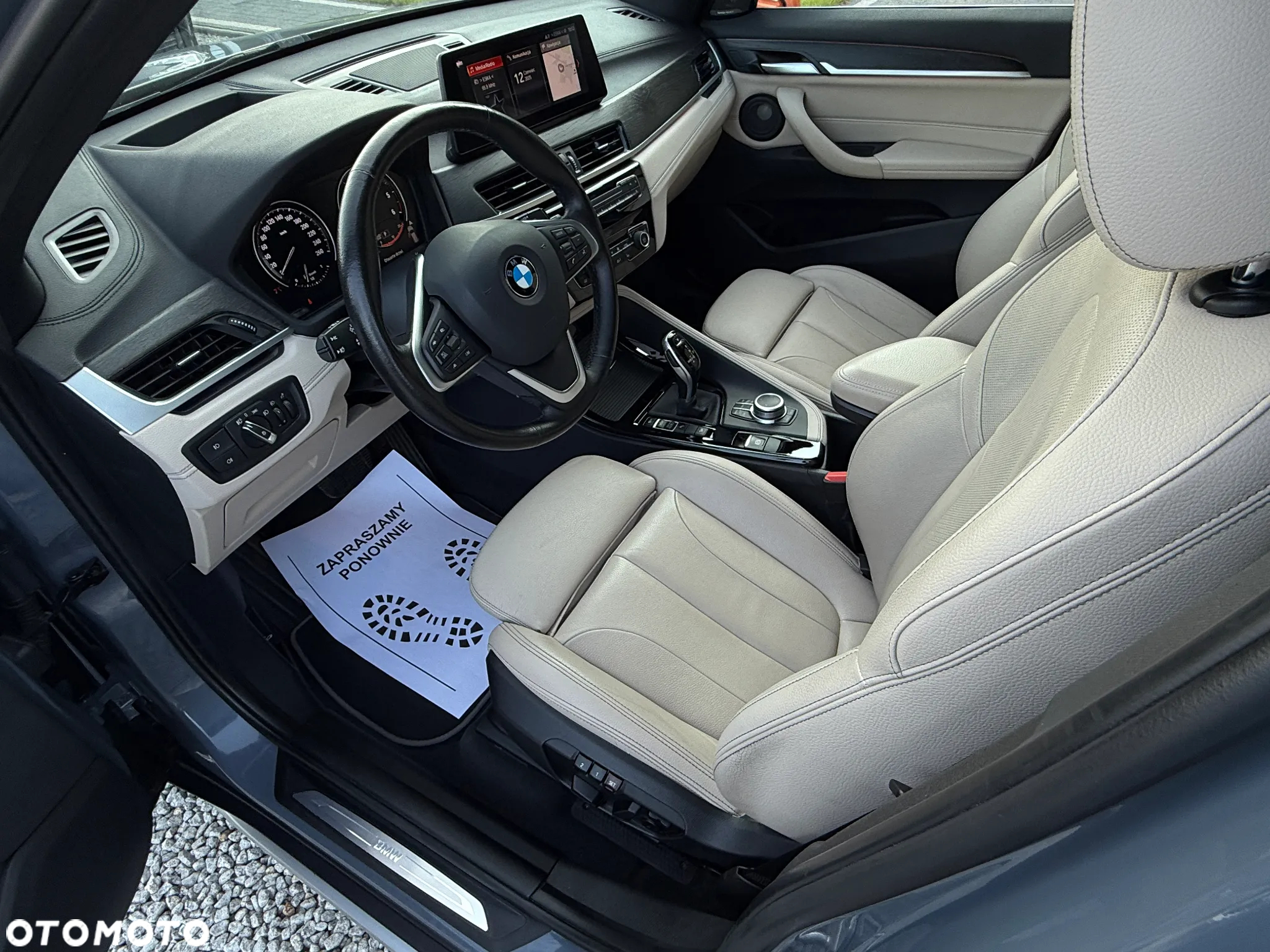 BMW X1 xDrive20d xLine - 25