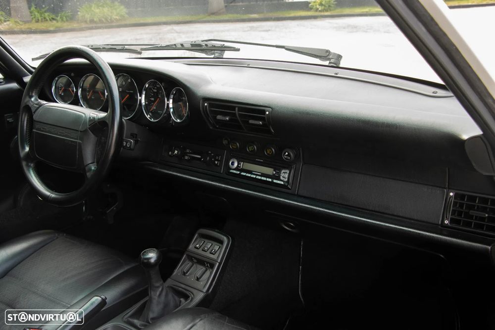 Porsche 911 (964) - 11