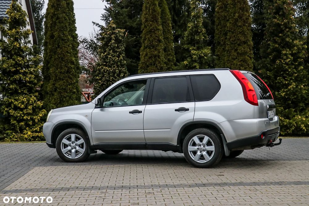Nissan X-Trail 2.0 dCi LE - 17