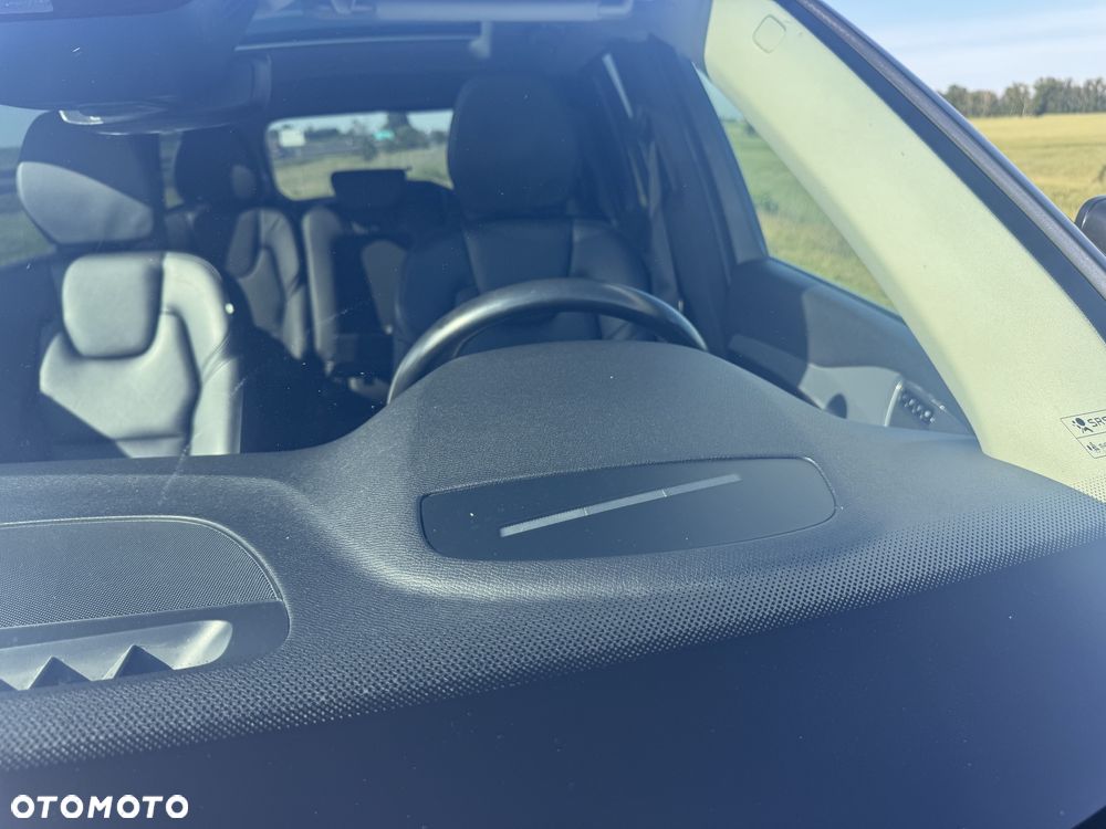 Volvo XC 90 - 16