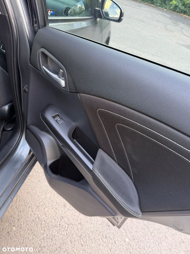 Honda Civic 1.8 Lifestyle (ADAS / Connect+) - 14