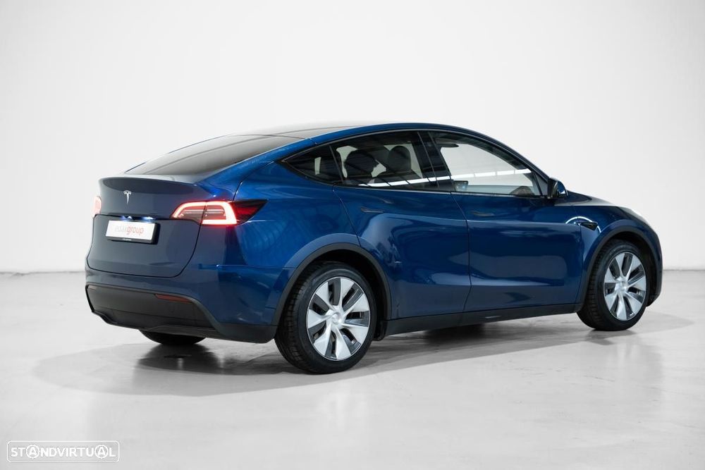 Tesla Model Y 2022 photo 3