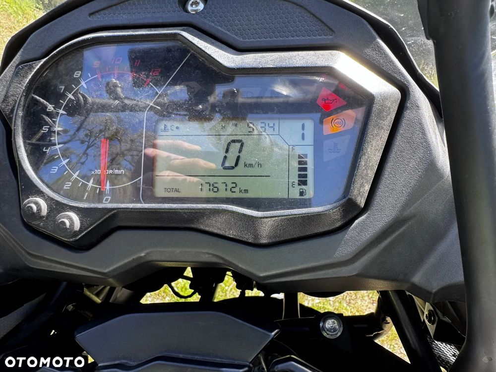 Benelli TRK 502 - 3