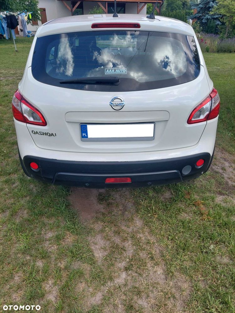 Nissan Qashqai - 2