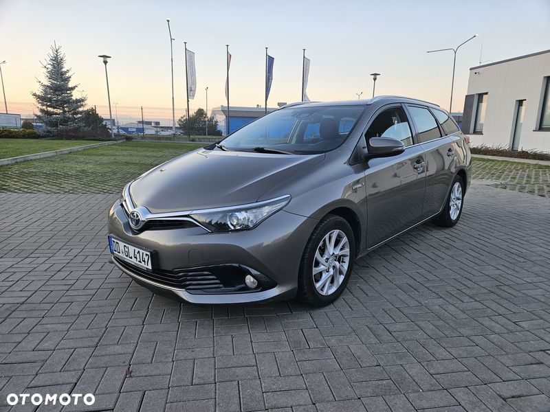 Toyota Auris - 15