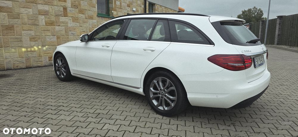 Mercedes-Benz Klasa C 200 d 9G-TRONIC - 16