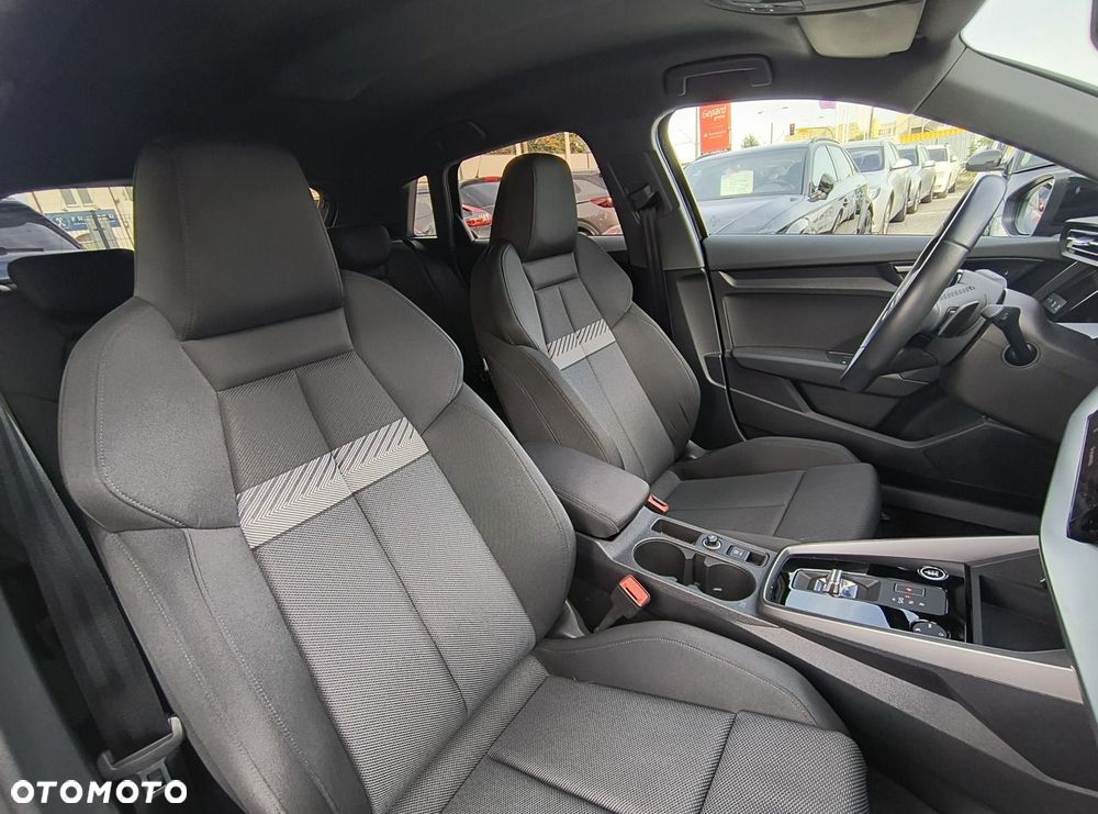 Audi A3 Sportback TFSI 110 kW S tronic S line - 23
