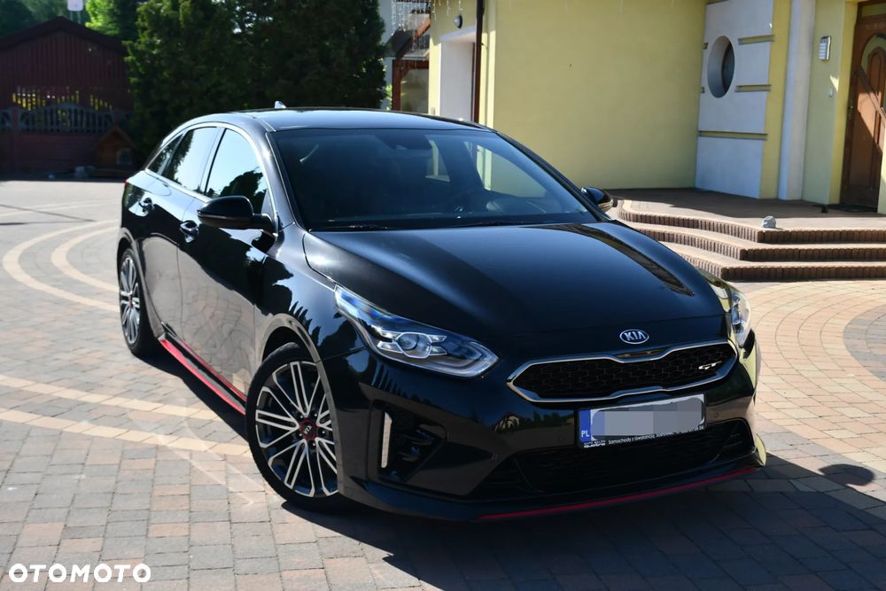 Kia ProCeed - 8