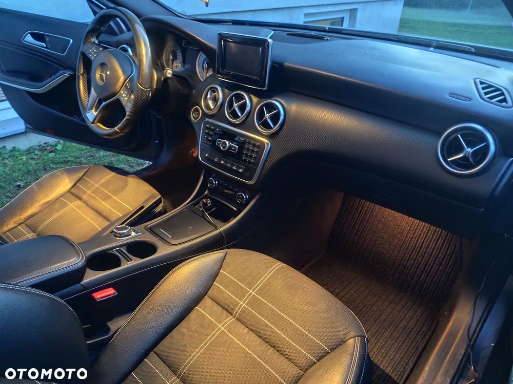 Mercedes-Benz Klasa A 200 CDI 7G-DCT AMG Line - 21