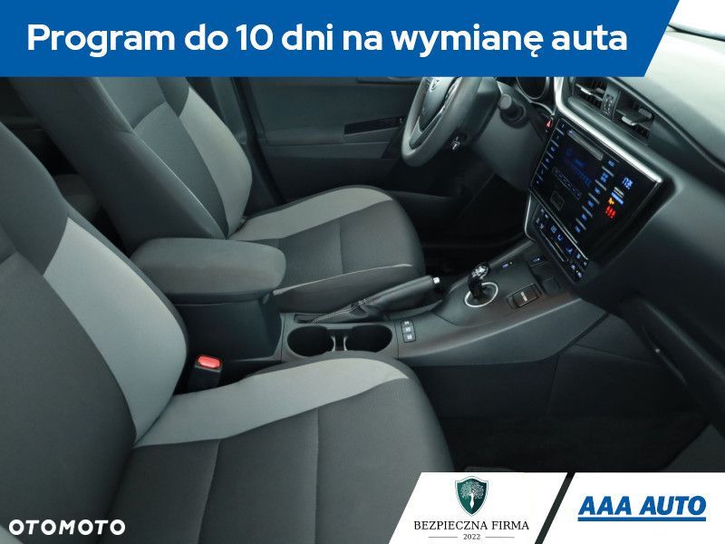 Toyota Auris - 9
