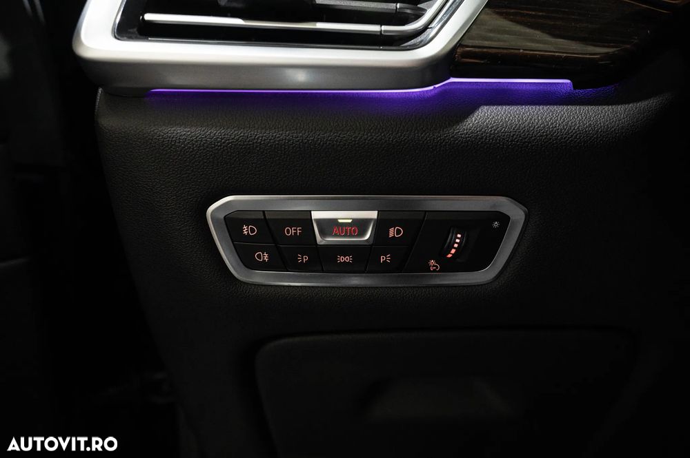 BMW X5 xDrive40i - 29