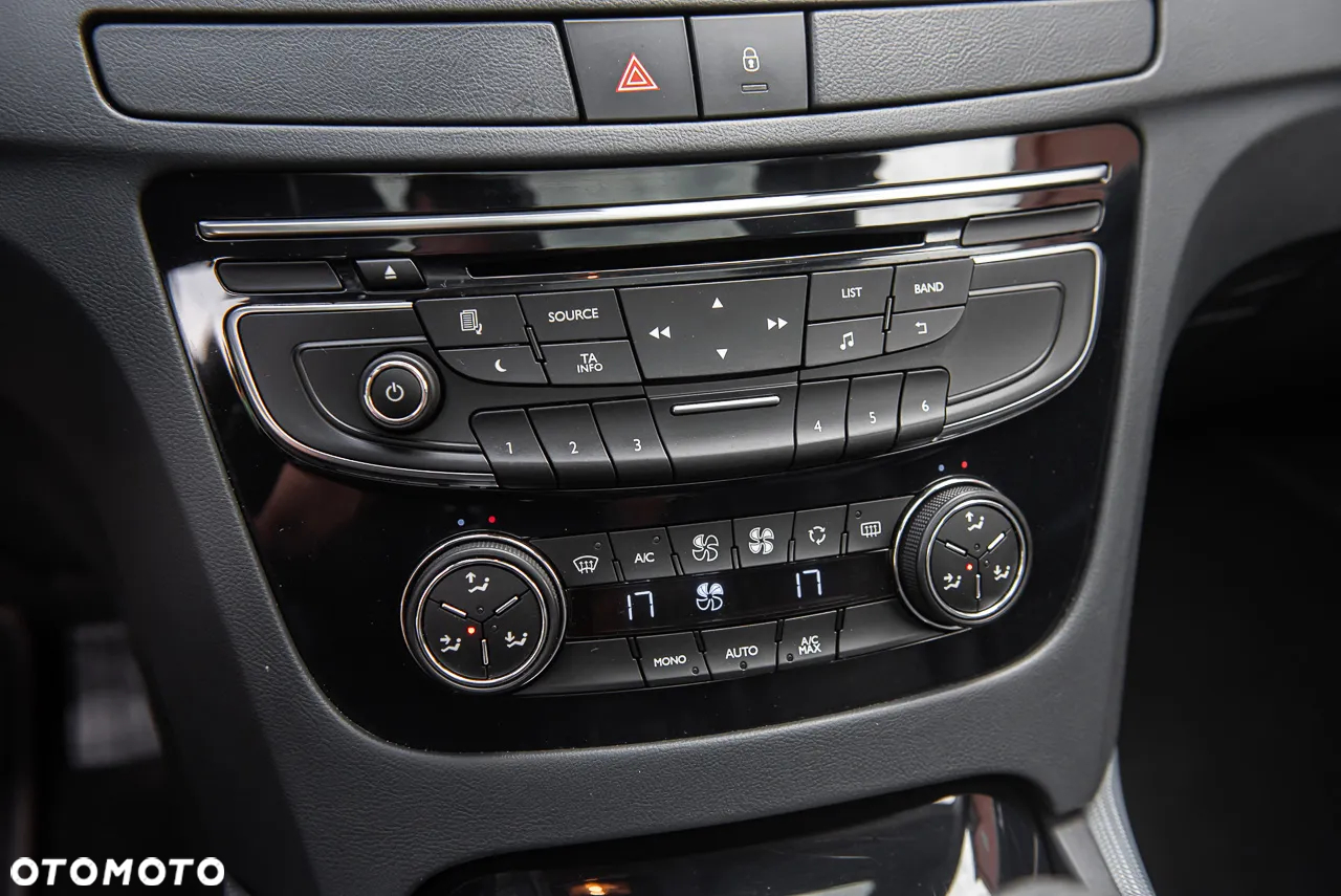 Peugeot 508 2.0 HDi Allure - 24
