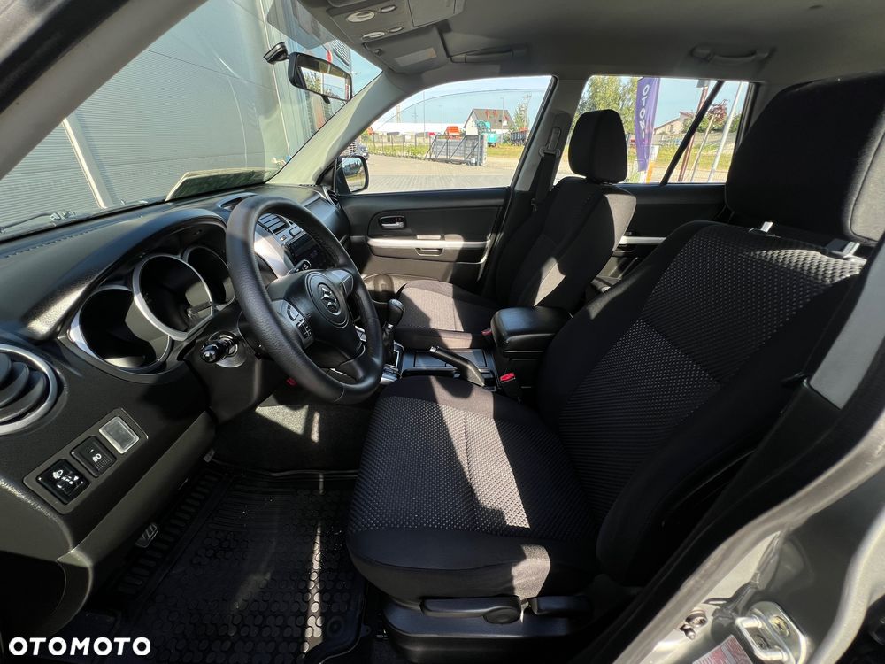 Suzuki Grand Vitara 1.9 DDiS Premium - 15