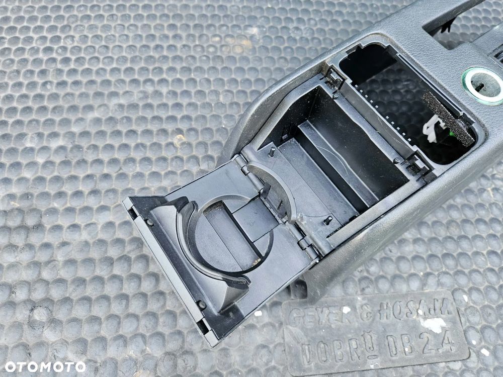 Tunel Srodkowy Konsola Panel Tapicerka Zapalniczka Uchwyt na Kubek Skoda Octavia I 1 - 29