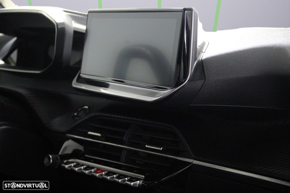 Peugeot e-2008 50 kWh Allure - 8