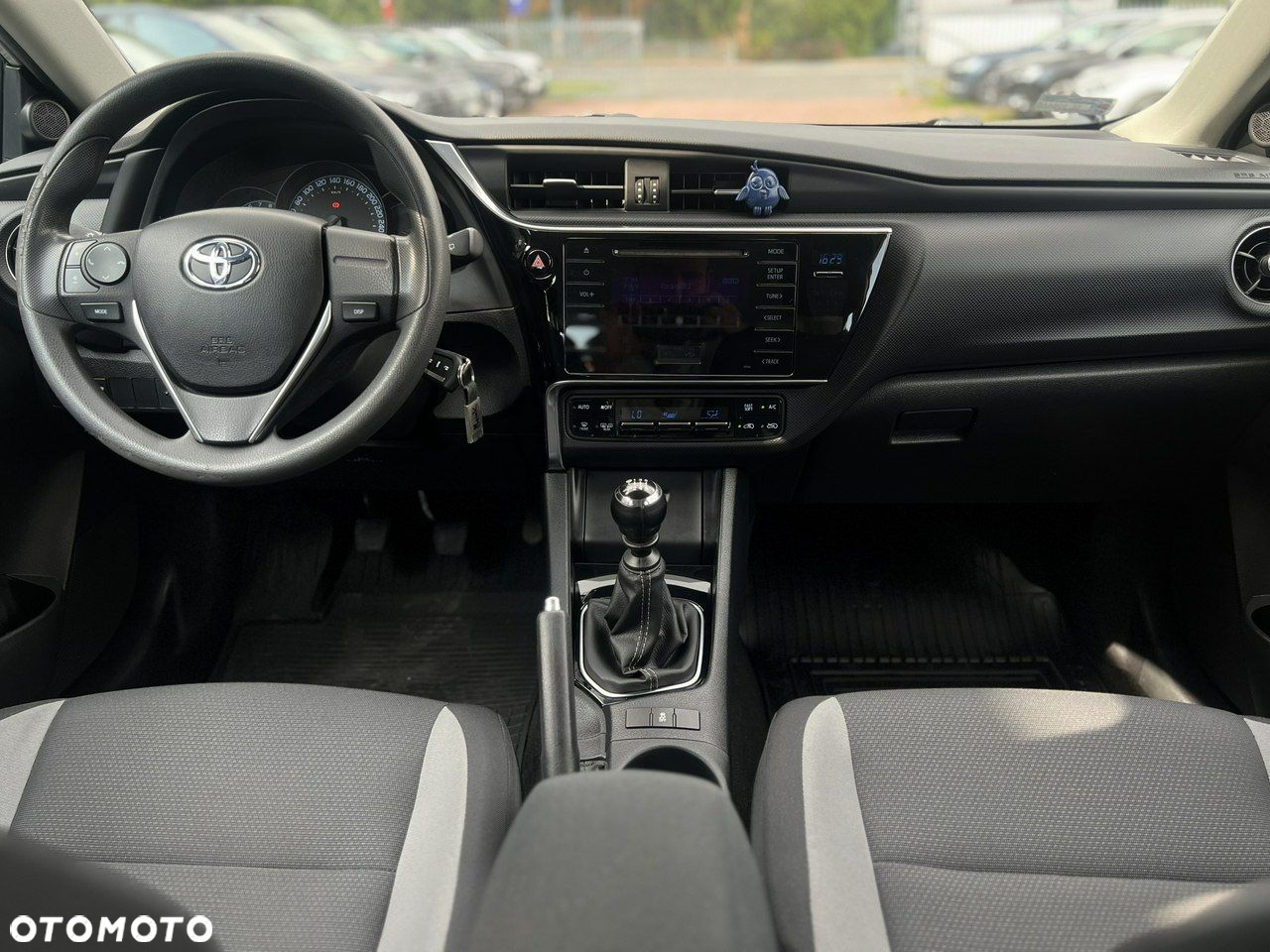 Toyota Auris 1.33 VVT-i Comfort - 13
