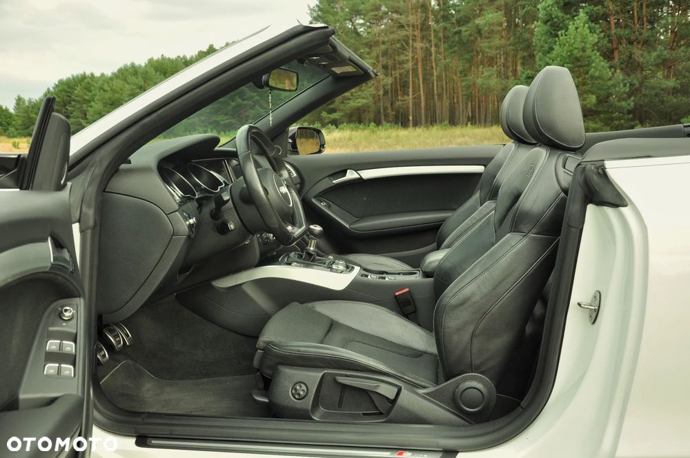 Audi A5 Cabrio 2.0 TDI DPF (clean diesel) quattro - 16