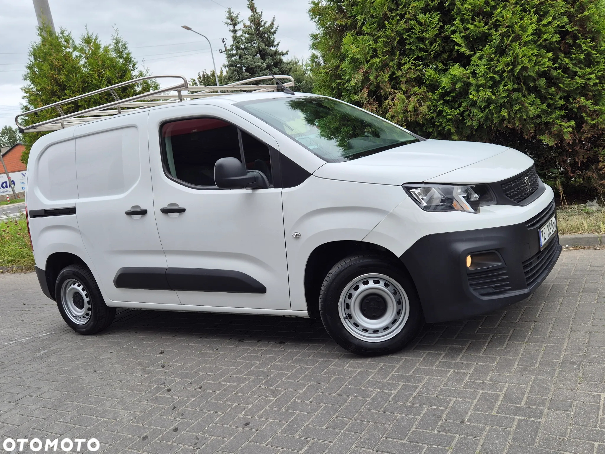 Peugeot PARTNER - 16