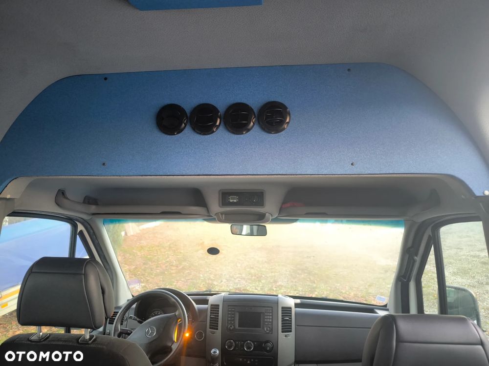 Mercedes-Benz Sprinter 906.211 7G-TRONIC Plus - 23