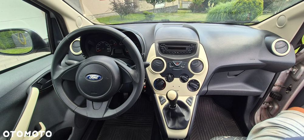 Ford KA - 23