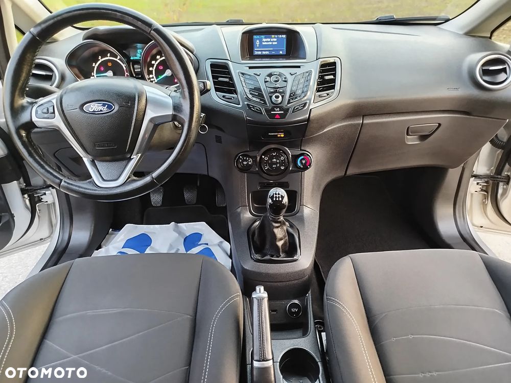Ford Fiesta - 11