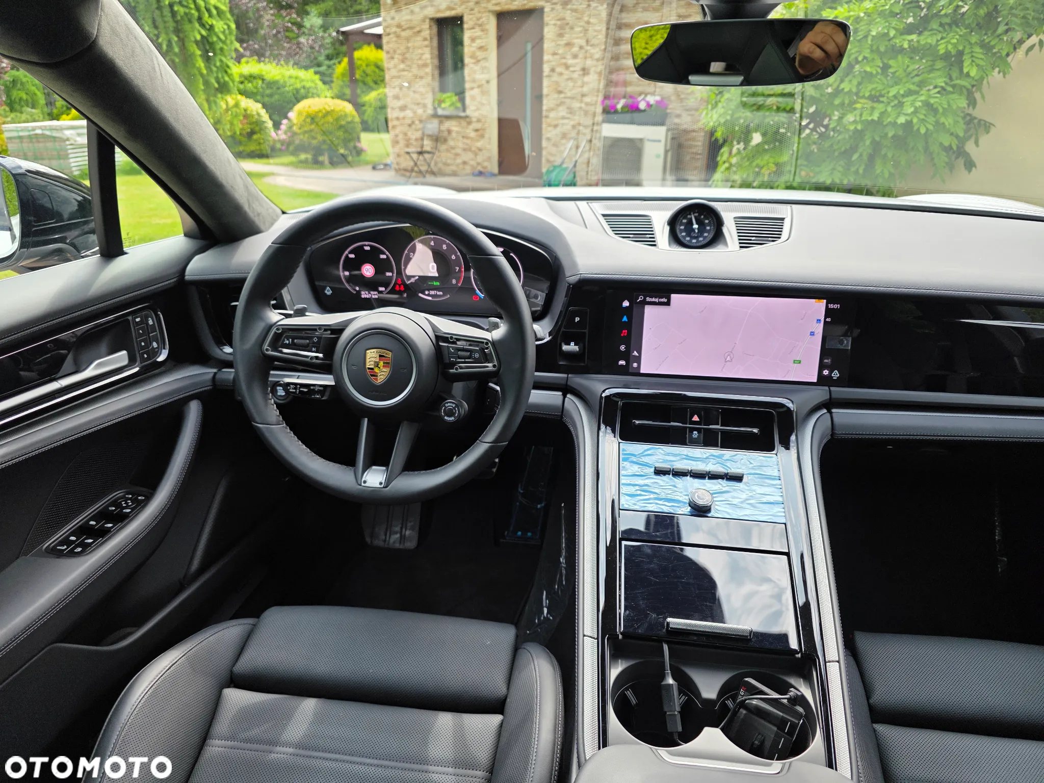 Porsche Panamera - 22