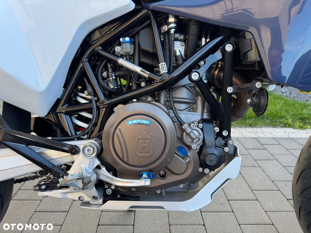 Husqvarna 701 - 15