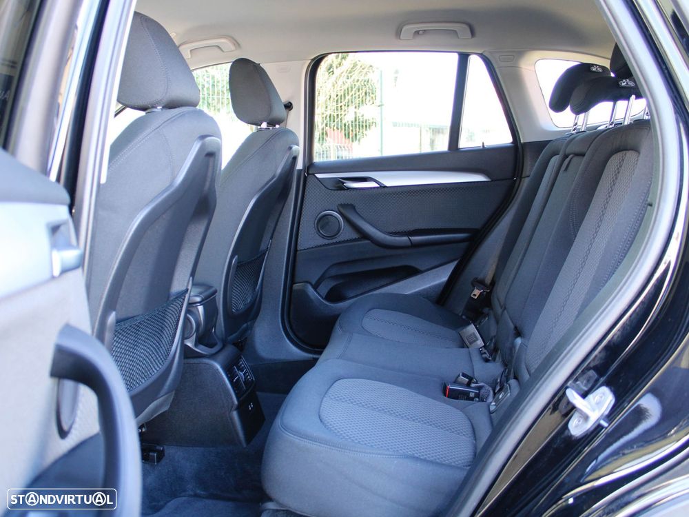 BMW X1 18 d sDrive Auto - 49