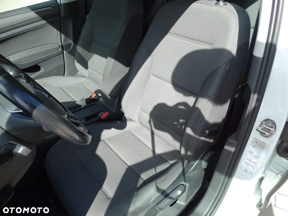Volkswagen Golf 1.5 TSI BlueMotion ACT Comfortline - 26
