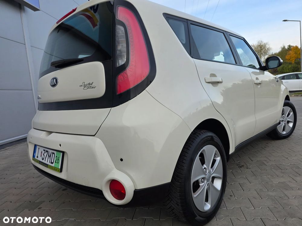 Kia Soul 1.6 GDI White&Red Edition - 18