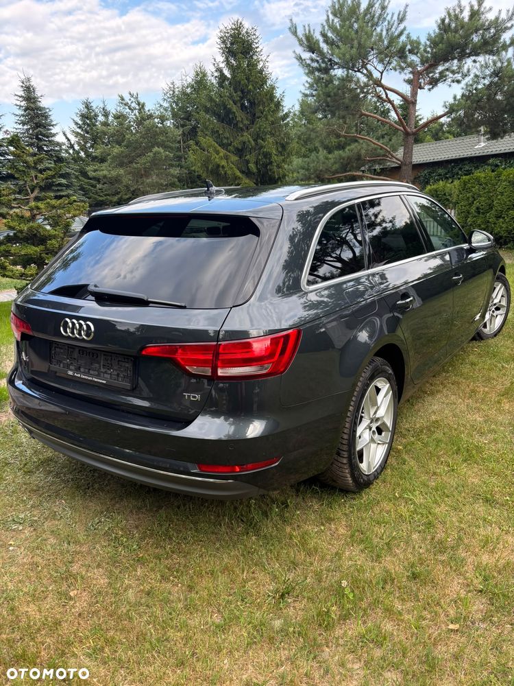 Audi A4 Avant 2.0 TDI S tronic - 5