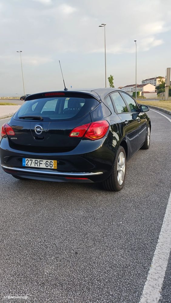 Opel Astra 1.7 CDTI DPF Active - 2